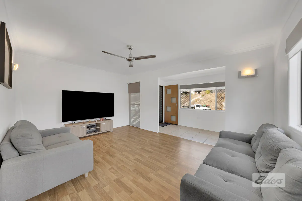 52 Sandpiper Avenue — photo 3 of 17