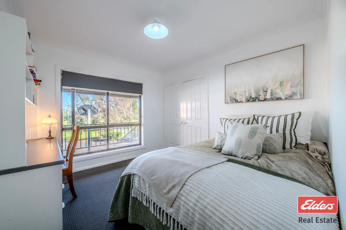 70 Brisbane Street — photo 11 of 22