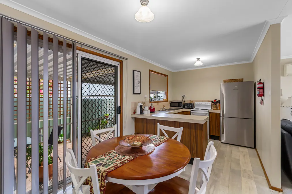1/51 Victoria Road, Clare, SA, 5453 - Image 7
