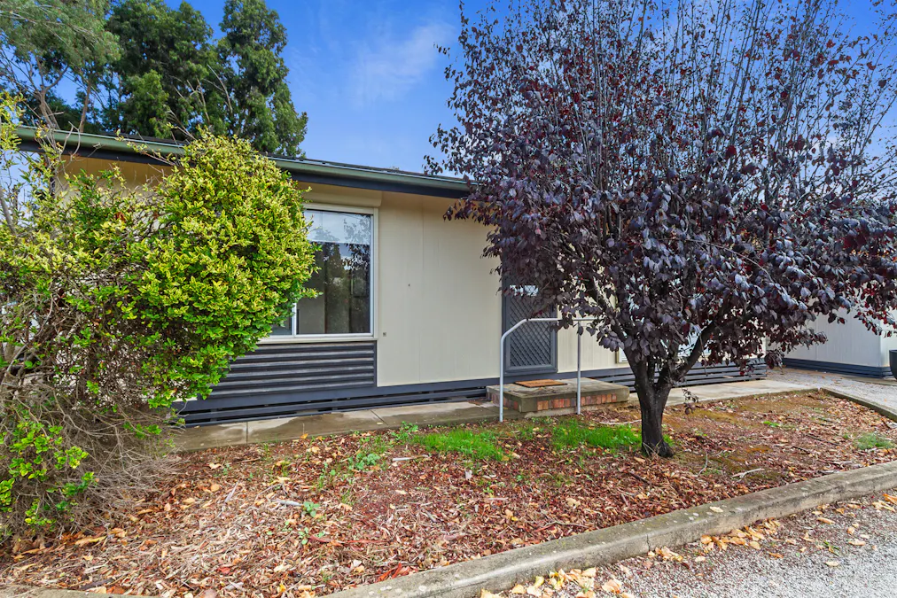 1/51 Victoria Road, Clare, SA, 5453 - Image 16