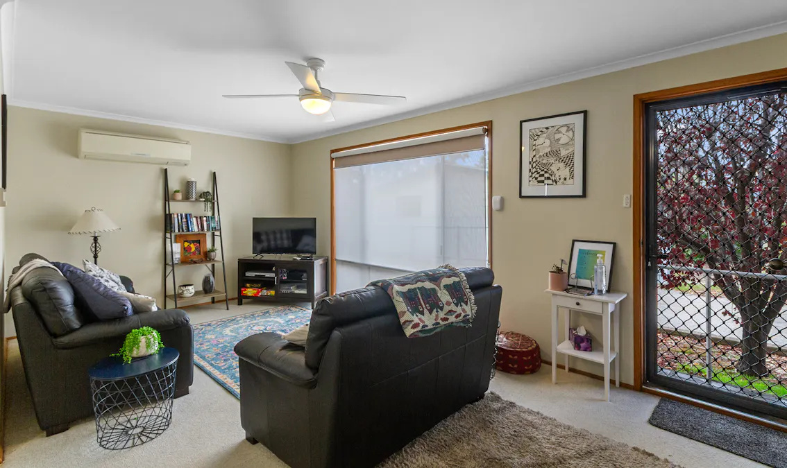 1/51 Victoria Road, Clare, SA, 5453 - Image 4