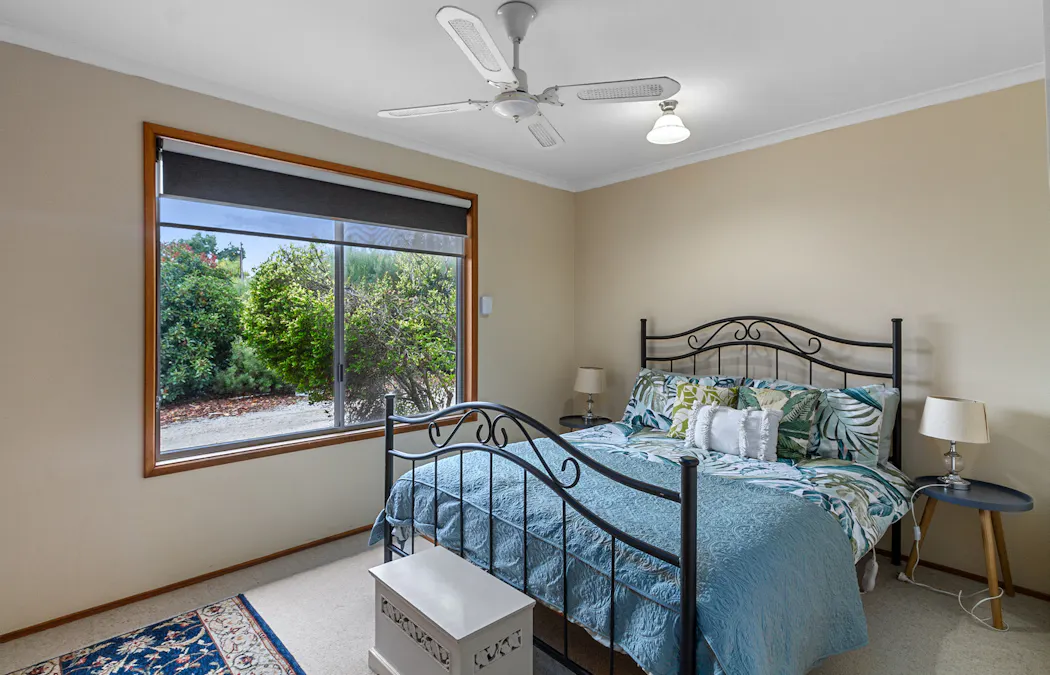 1/51 Victoria Road, Clare, SA, 5453 - Image 9