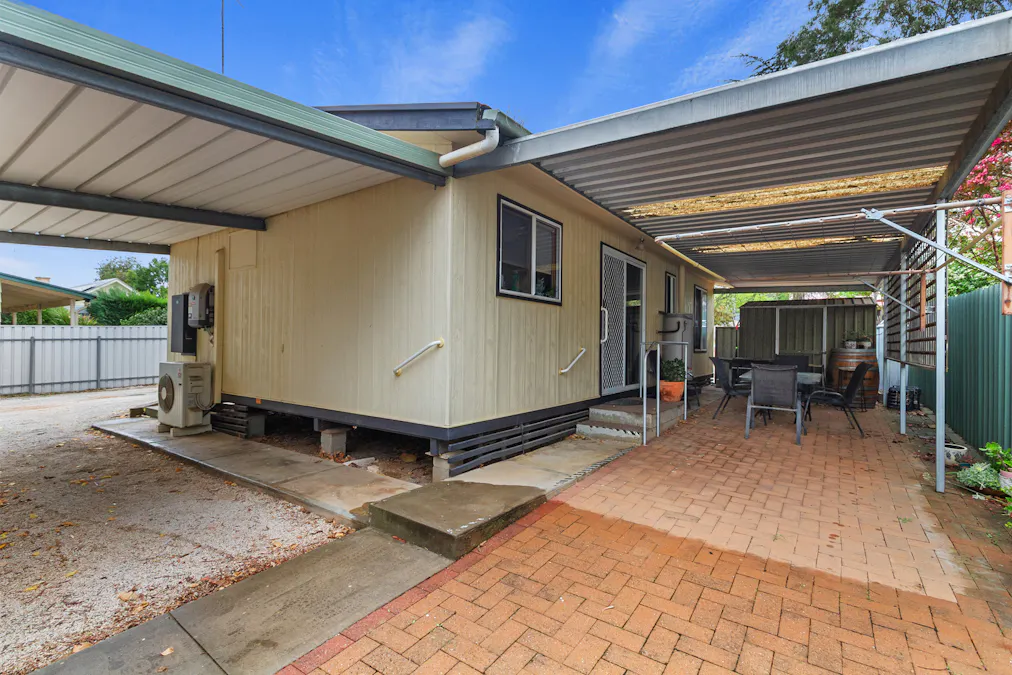 1/51 Victoria Road, Clare, SA, 5453 - Image 13