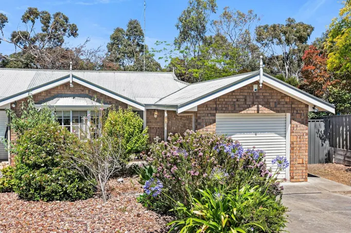 2/9 Davoren Court, Victor Harbor, SA, 5211 - Image 1