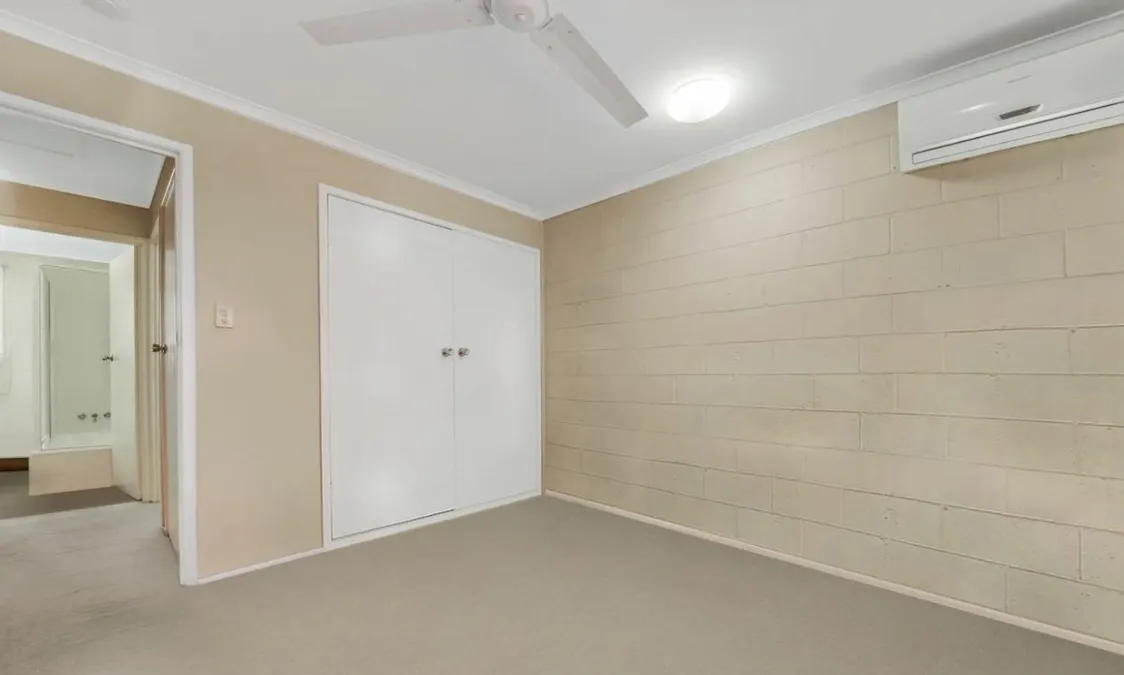 1/71 Off Lane, South Gladstone, QLD, 4680 - Image 3