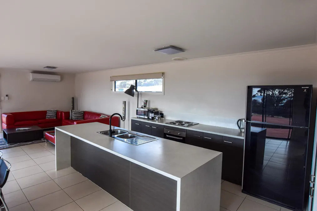 18 Dolphin Way, Penneshaw, SA, 5222 - Image 2