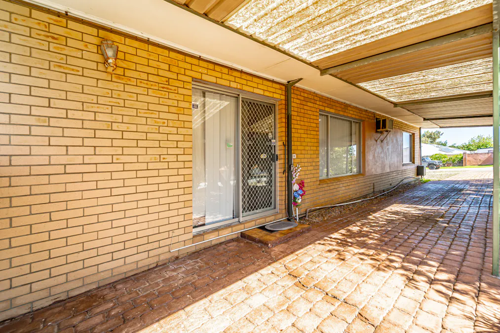 17 Ray Street, Rockingham, WA, 6168 - Image 8