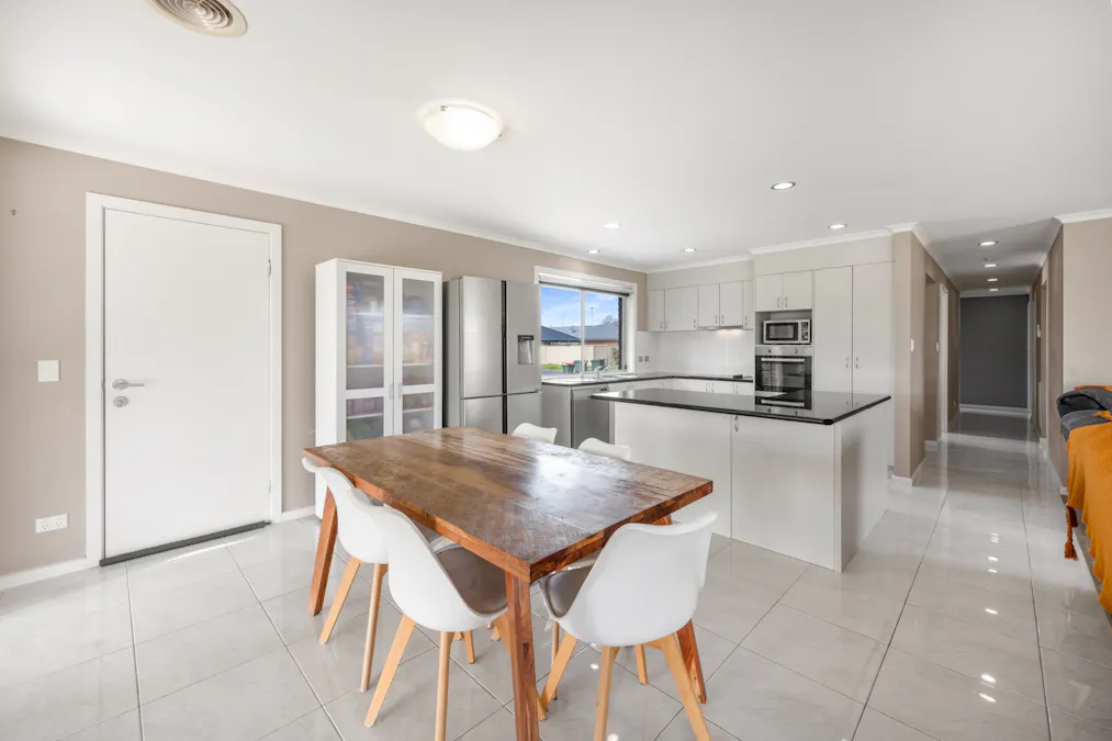 12 Radley Court, Mount Gambier, SA, 5290 - Image 4