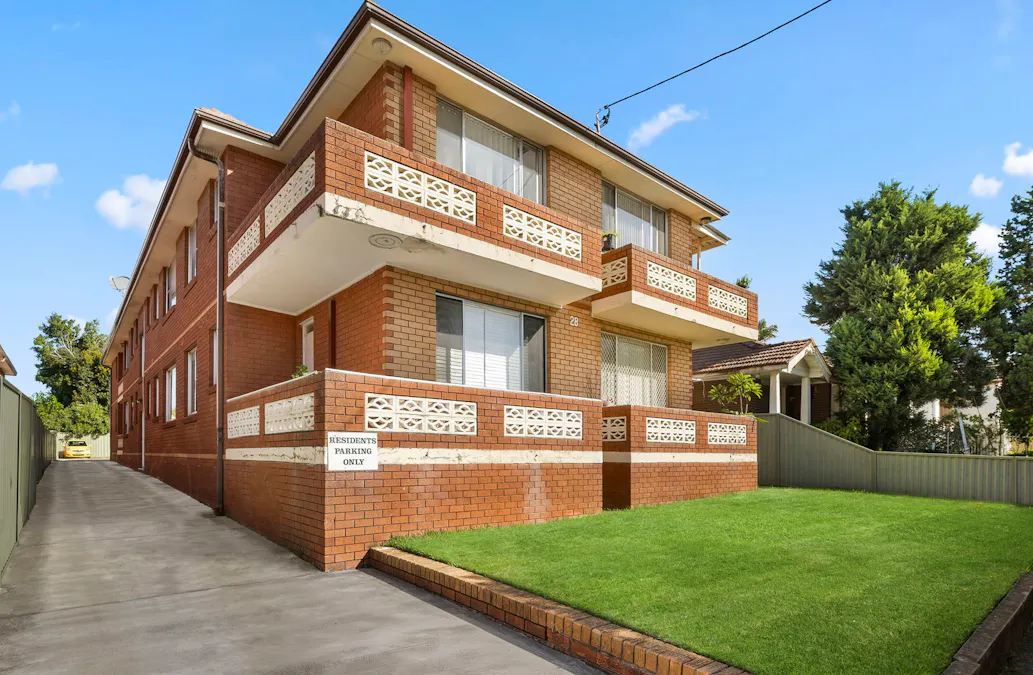 8/28 Yangoora Road, Belmore, NSW, 2192 - Image 2