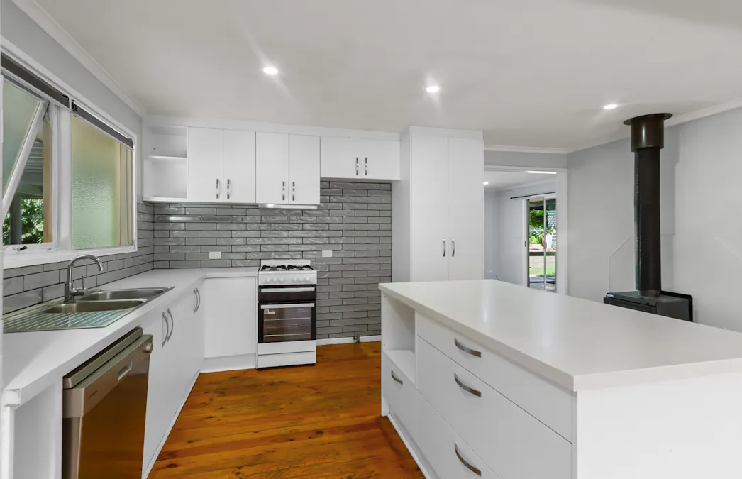 26 Phoenix Avenue, Clare, SA, 5453 - Image 4