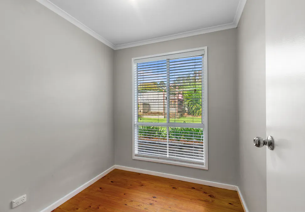 26 Phoenix Avenue, Clare, SA, 5453 - Image 9