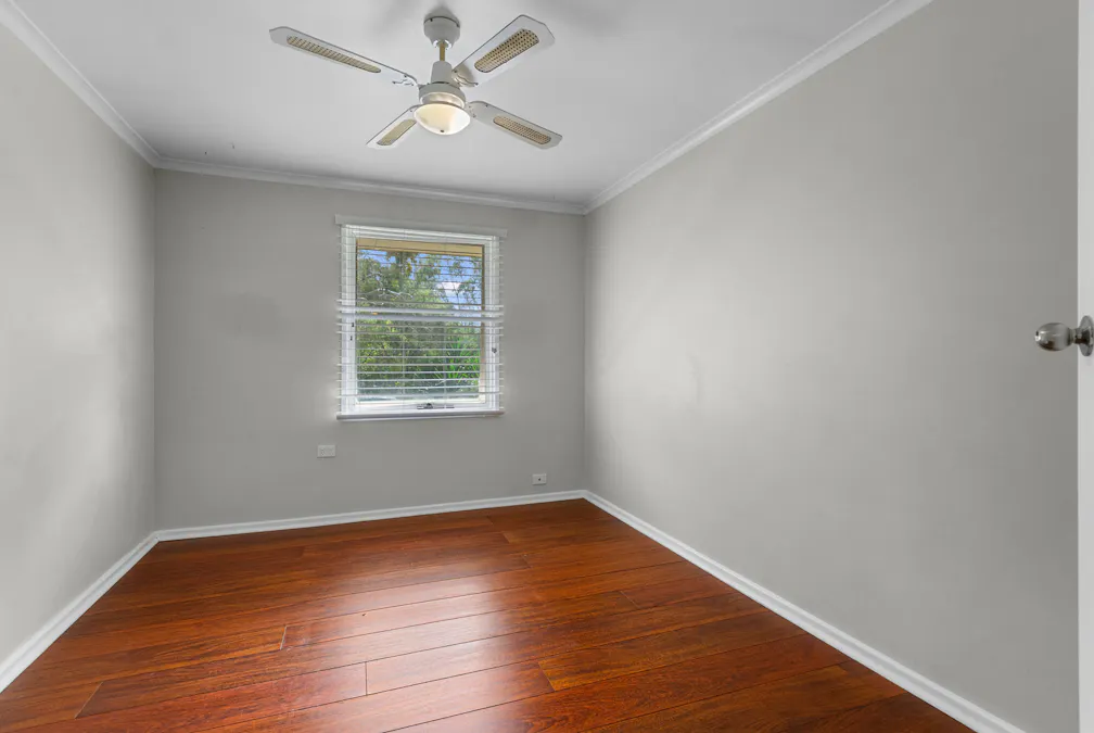 26 Phoenix Avenue, Clare, SA, 5453 - Image 13