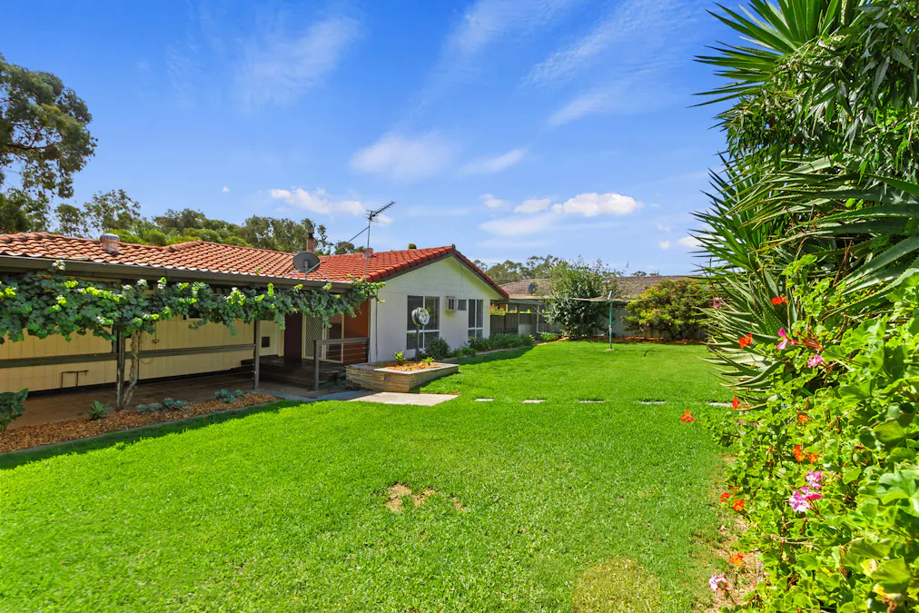 26 Phoenix Avenue, Clare, SA, 5453 - Image 23