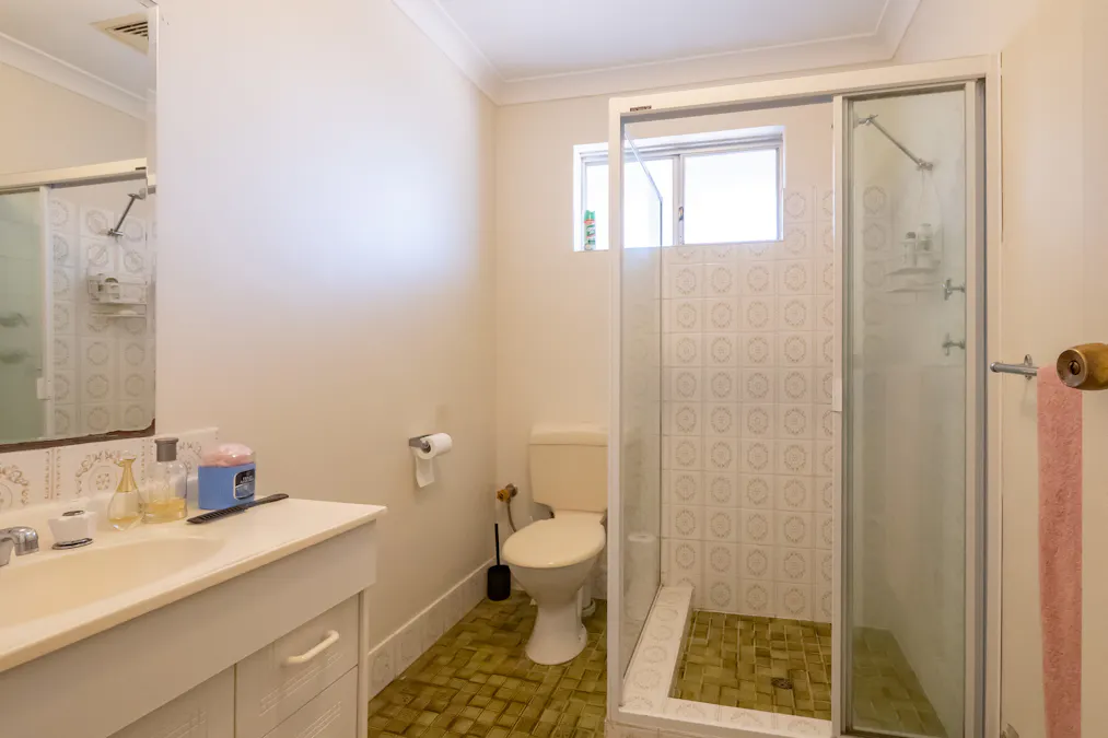 3 Swiftshire Road, Madora Bay, WA, 6210 - Image 14