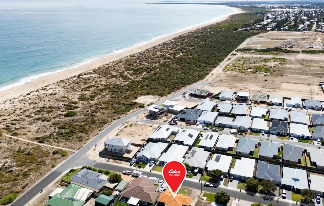 3 Swiftshire Road, Madora Bay, WA, 6210 - Image 3