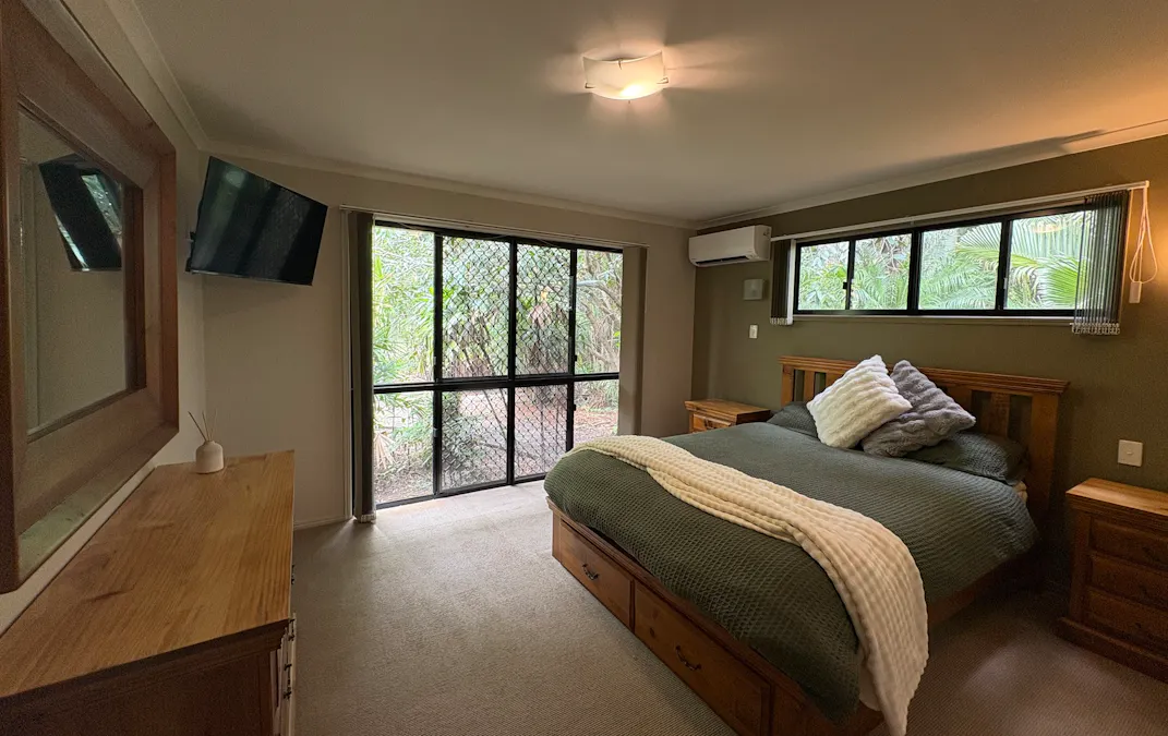 16 Golden Avenue, Tannum Sands, QLD, 4680 - Image 8