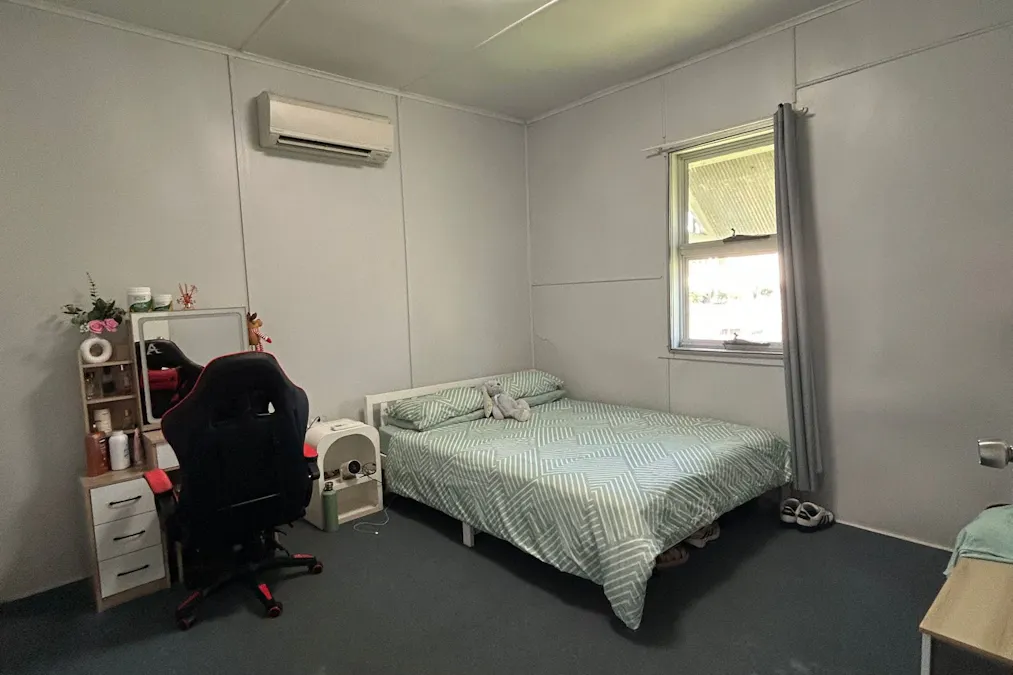 37  Coyne Street, Julia Creek, QLD, 4823 - Image 3