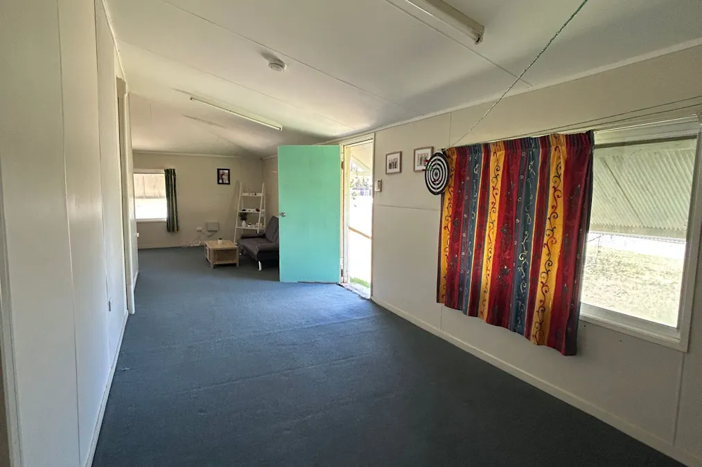 37  Coyne Street, Julia Creek, QLD, 4823 - Image 2