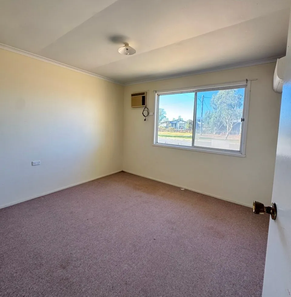 69 Coyne Street — photo 5 of 7