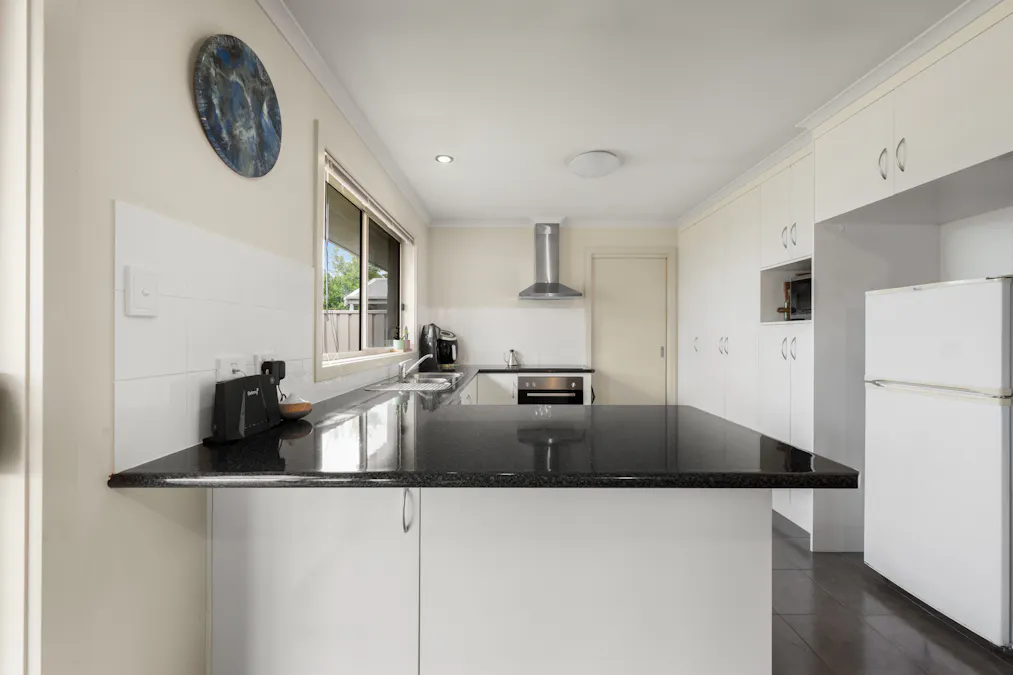 15/2A Coolabah Street, Mount Gambier, SA, 5290 - Image 2