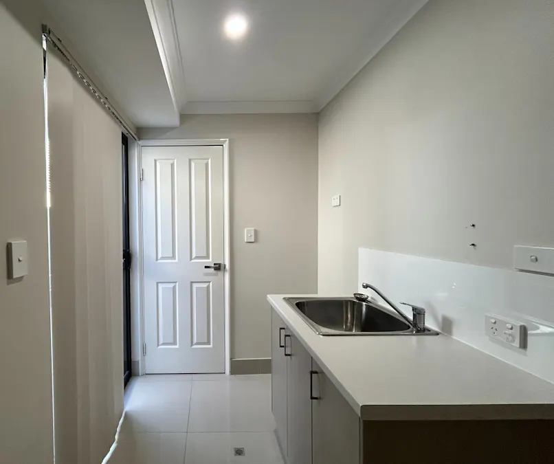 2/17 Hayward Street, South Bunbury, WA, 6230 - Image 10