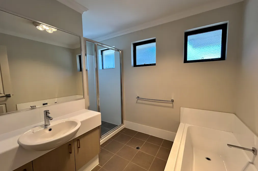 2/17 Hayward Street, South Bunbury, WA, 6230 - Image 9