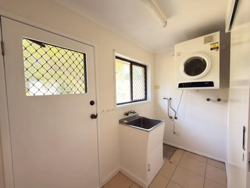 17 McInnerney , Collingwood Park, QLD, 4301 - Image 11