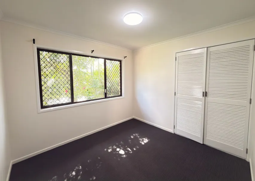 17 McInnerney , Collingwood Park, QLD, 4301 - Image 8