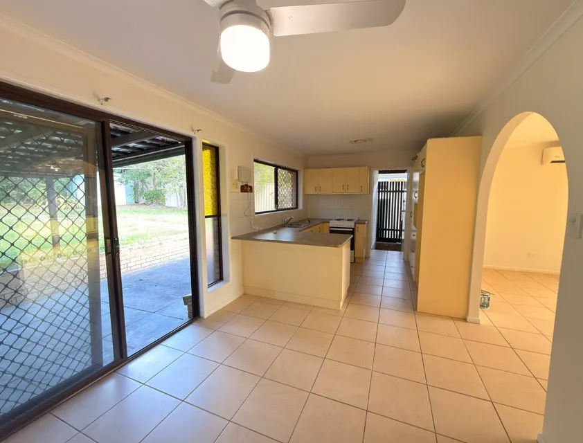 17 McInnerney , Collingwood Park, QLD, 4301 - Image 4