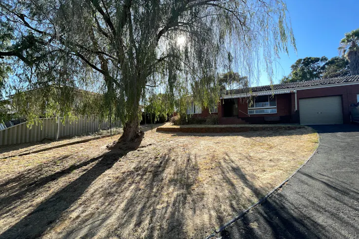 12A Hayward Place, Australind, WA, 6233