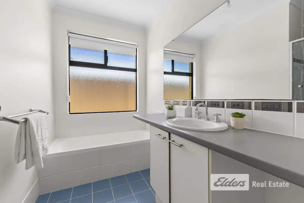 66 Murtin Road, Dalyellup, WA, 6230 - Image 14