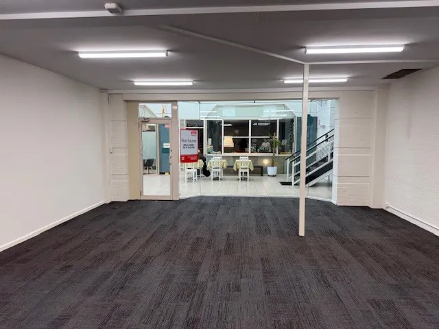 1A/135 Victoria Street, Bunbury, WA, 6230 - Image 3