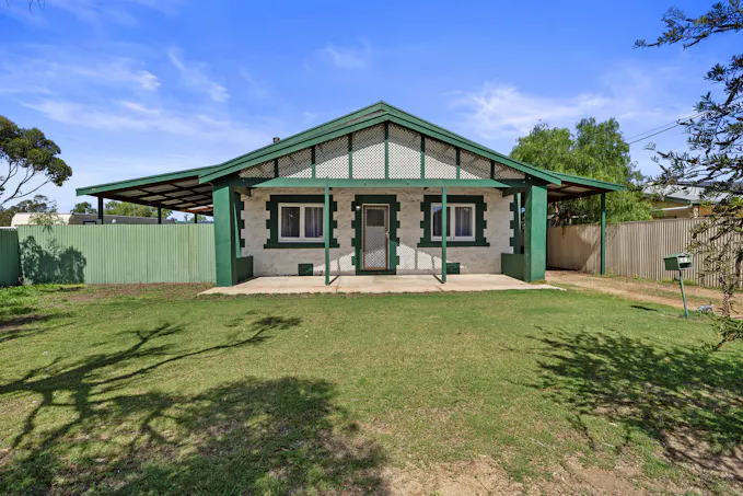 18 Second Avenue, Tailem Bend, SA, 5260 - Image 1