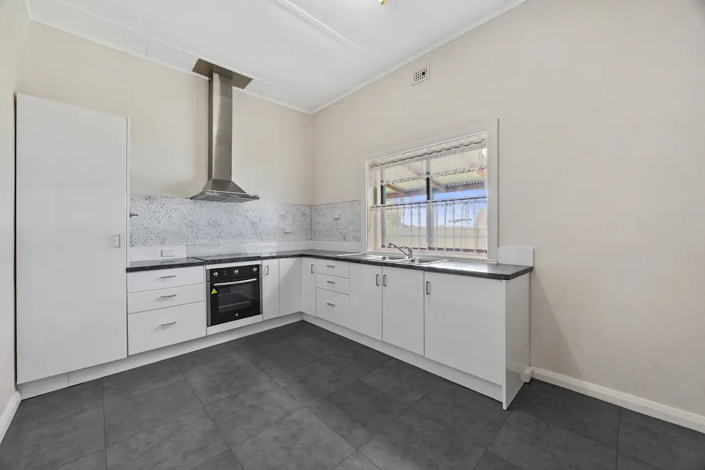 18 Second Avenue, Tailem Bend, SA, 5260 - Image 5