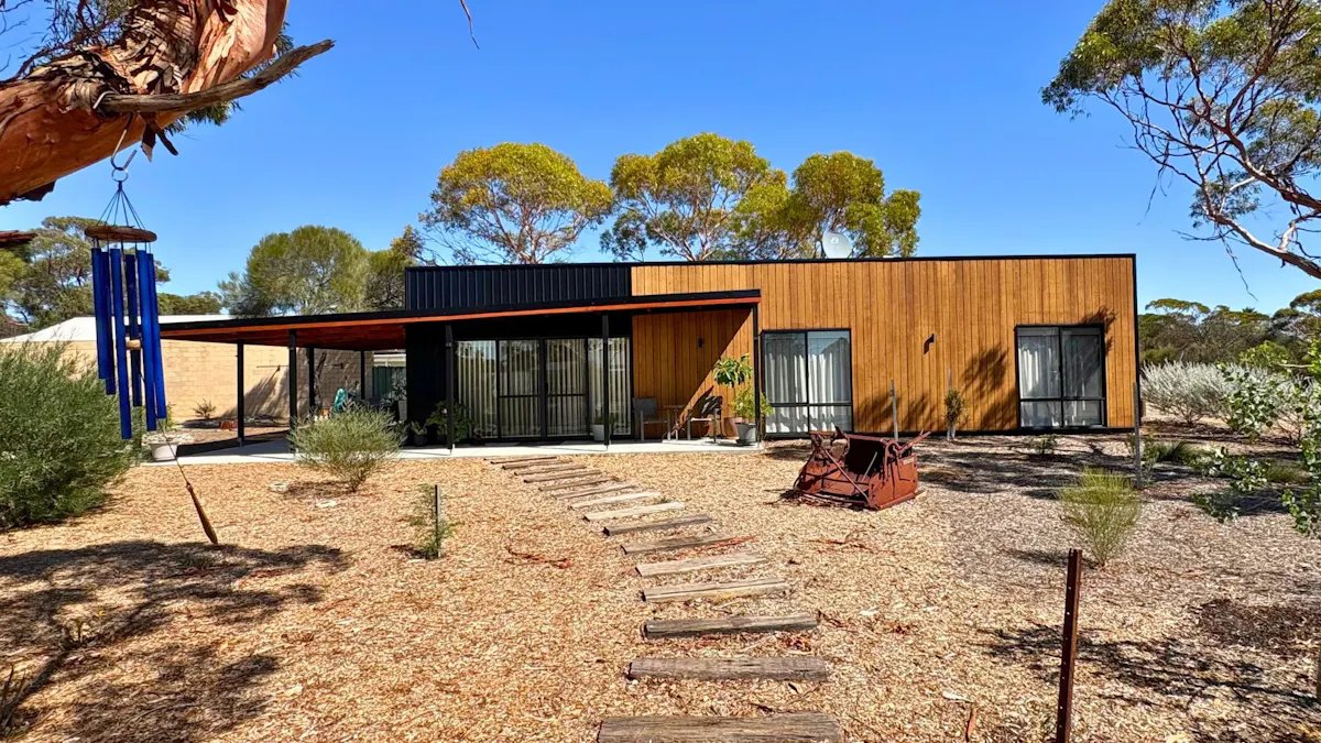 25 Rolinson Drive, Kalannie, WA, 6468 - Image 1