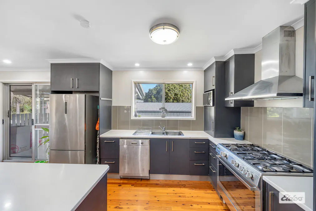 90 Elizabeth Street, South Gladstone, QLD, 4680 - Image 7