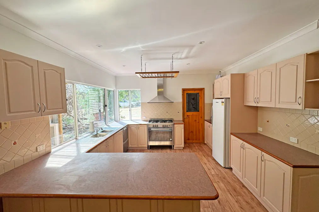 221 Helms Drive, Pink Lake, WA, 6450 - Image 8