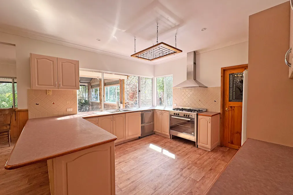 221 Helms Drive, Pink Lake, WA, 6450 - Image 9