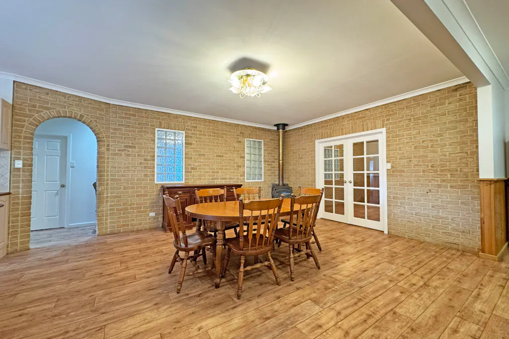 221 Helms Drive, Pink Lake, WA, 6450 - Image 10