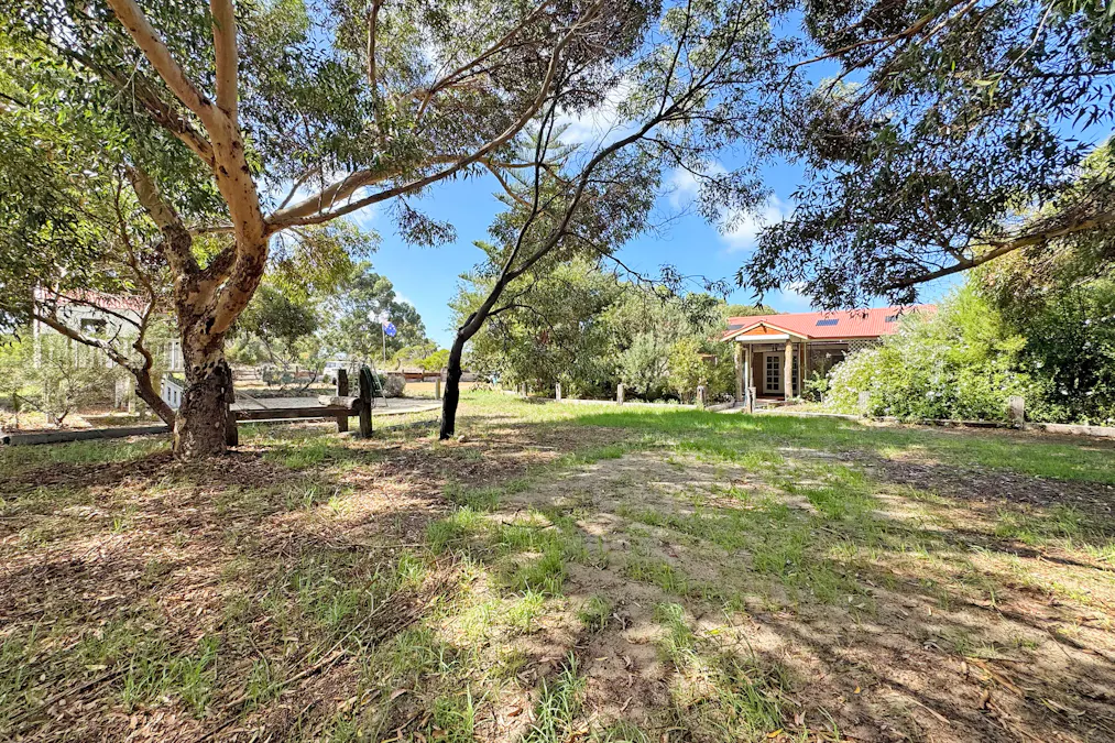 221 Helms Drive, Pink Lake, WA, 6450 - Image 22