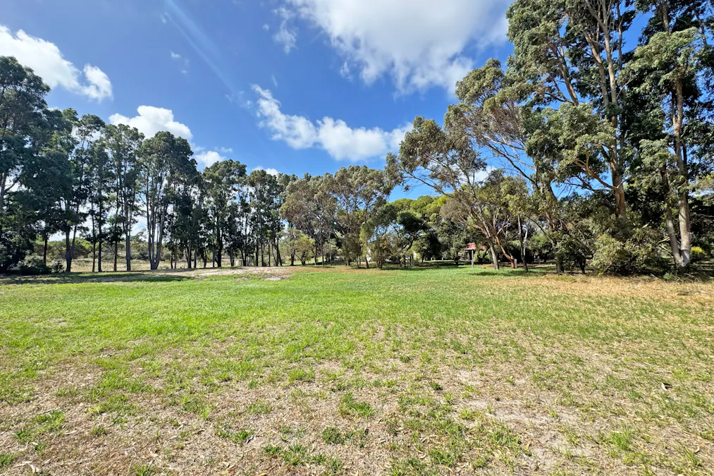 221 Helms Drive, Pink Lake, WA, 6450 - Image 27