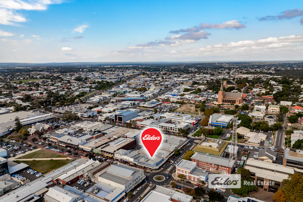 124 Victoria Street, Bunbury, WA, 6230 - Image 10