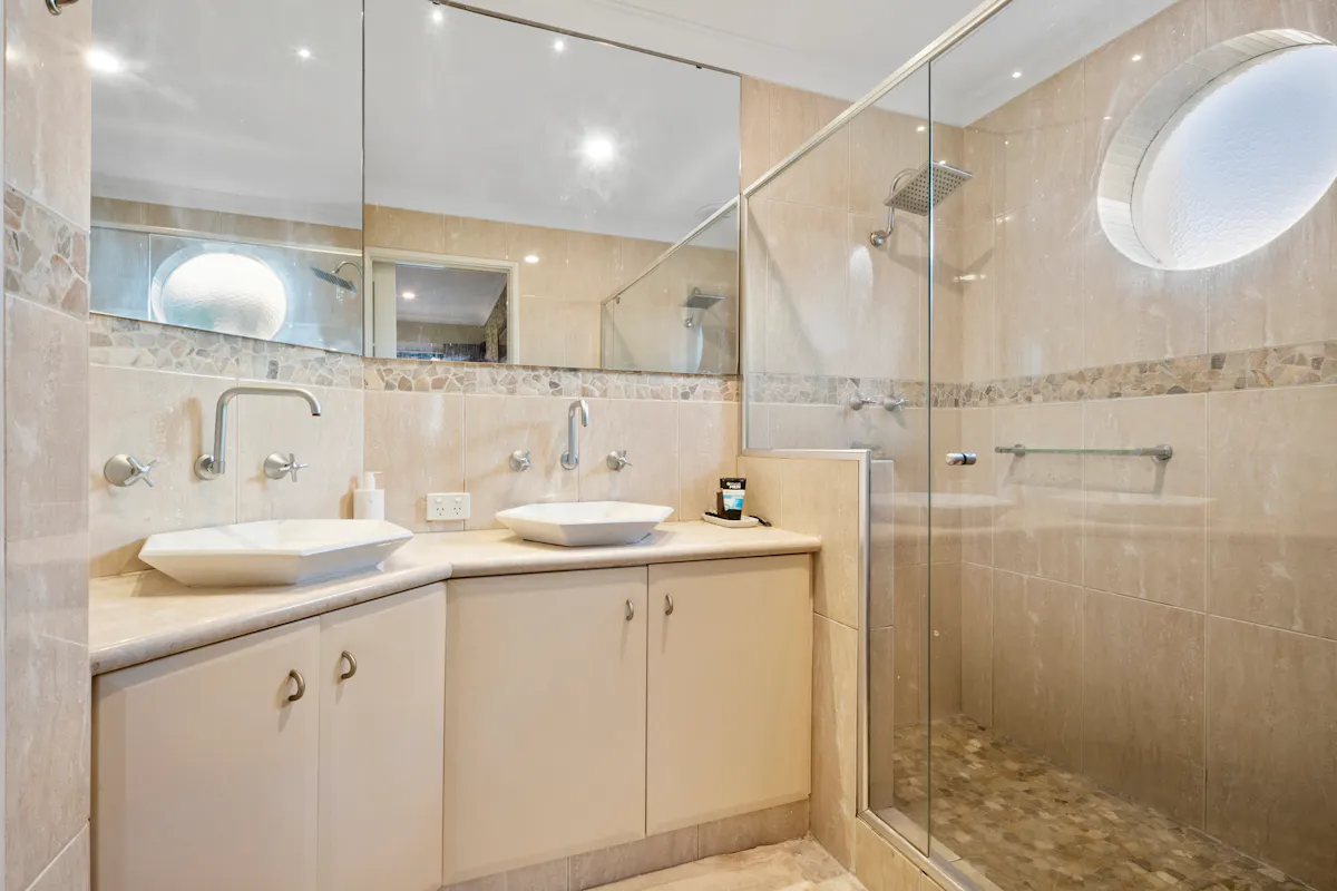 16 Fisher Street — photo 15 of 30