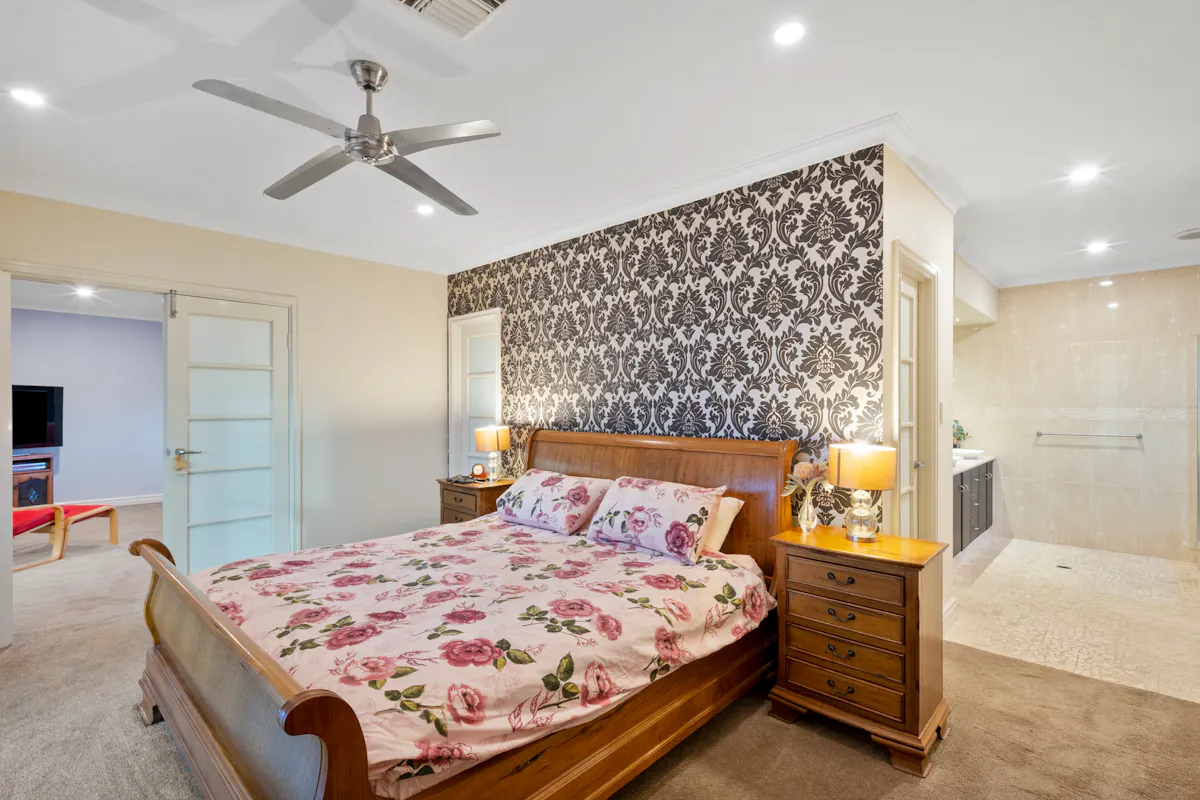 16 Fisher Street — photo 17 of 30