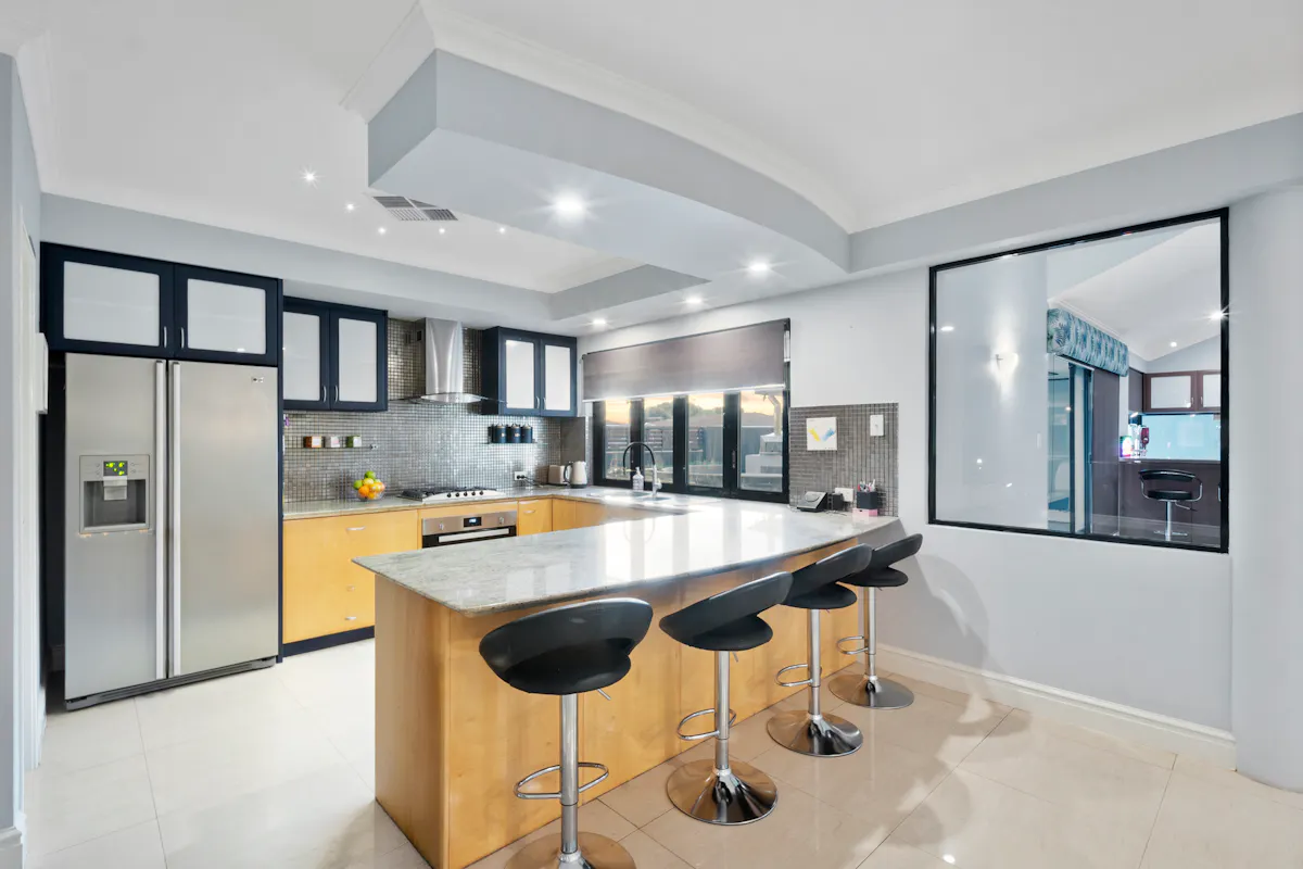 16 Fisher Street — photo 7 of 30