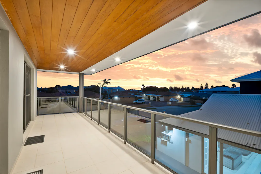 16 Fisher Street, Rockingham, WA, 6168 - Image 27