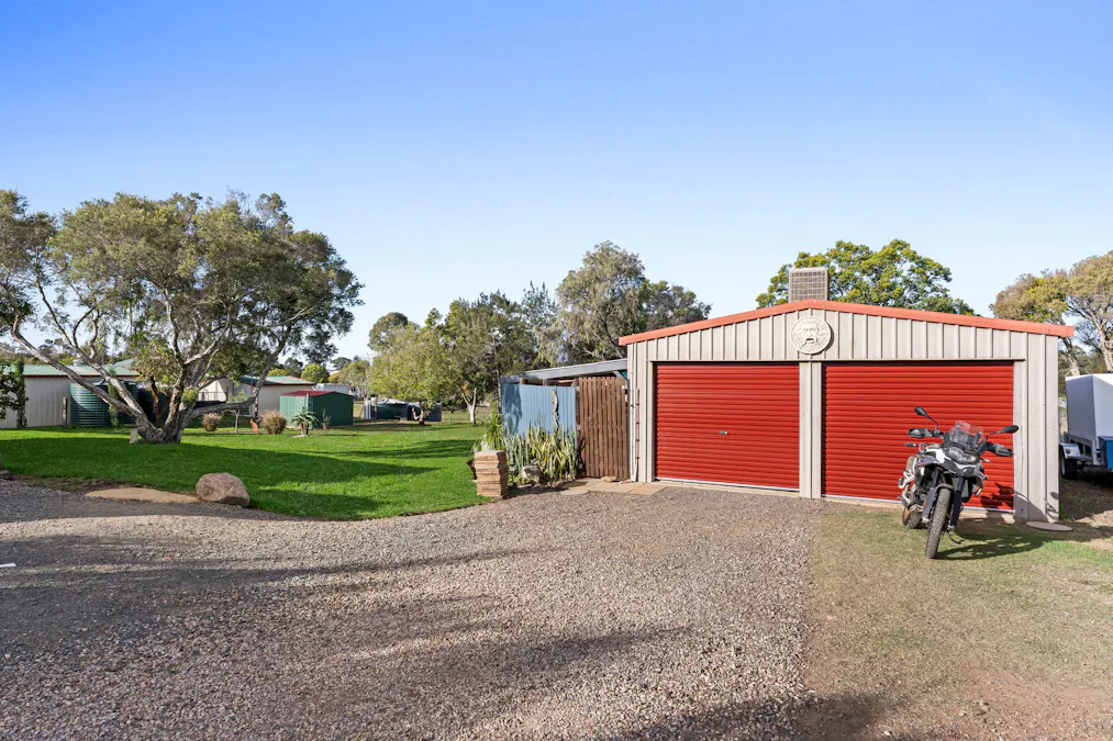 24 Clifford Street, Meringandan West, QLD, 4352 - Image 15