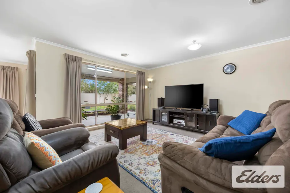 32 Grand Junction Drive, Miners Rest, VIC, 3352 - Image 9