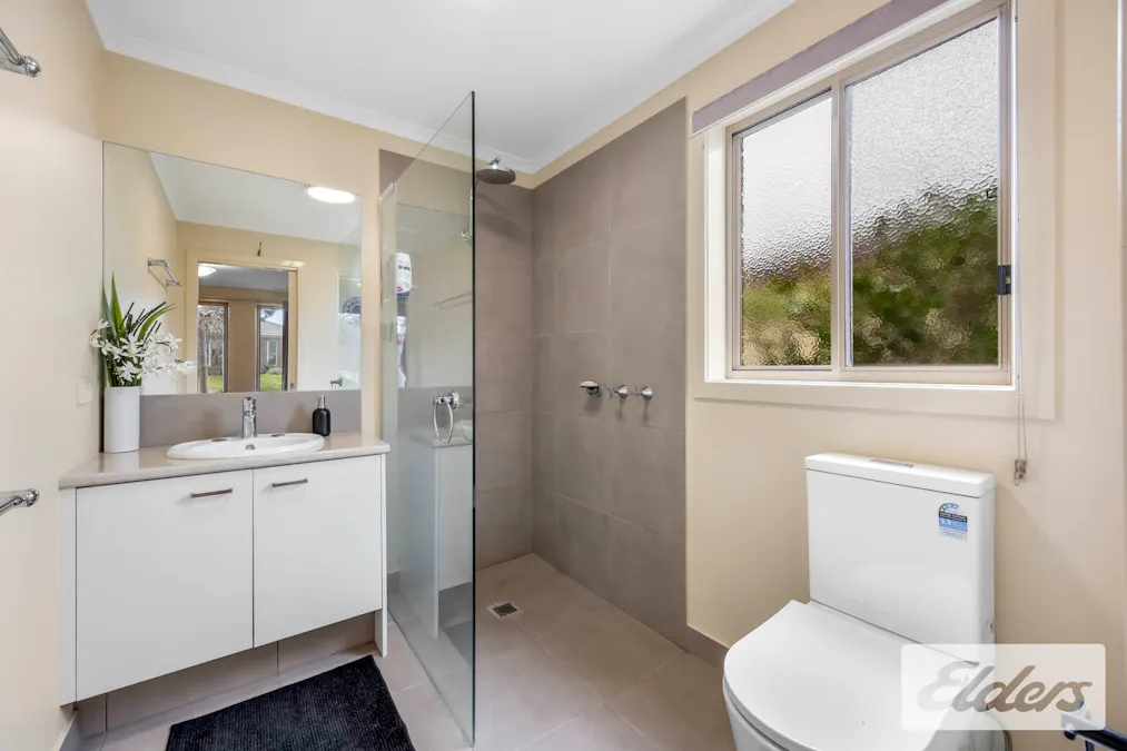 32 Grand Junction Drive, Miners Rest, VIC, 3352 - Image 17