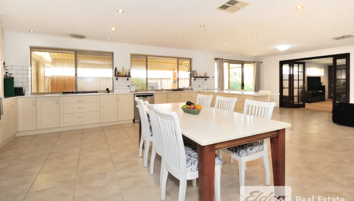 48 Jubilee Drive, Waikiki, WA, 6169 - Image 8